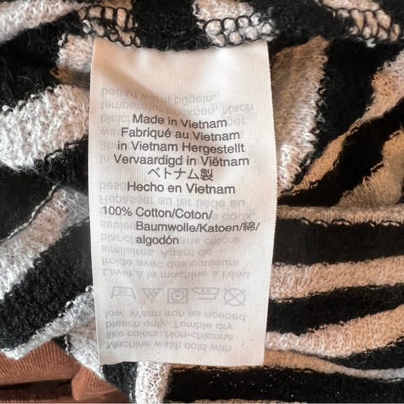 Madewell black and white stripe shirt style #L0852 size medium - Picture 9 of 9